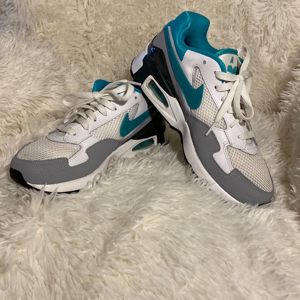 Air Max ST